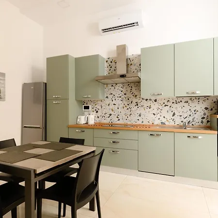 Bedroom בית אירוח *