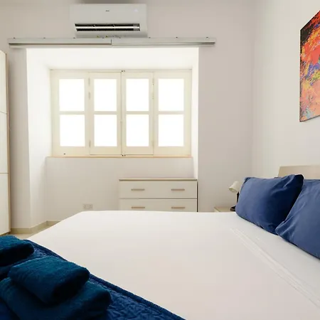 Bedroom * סליאמה