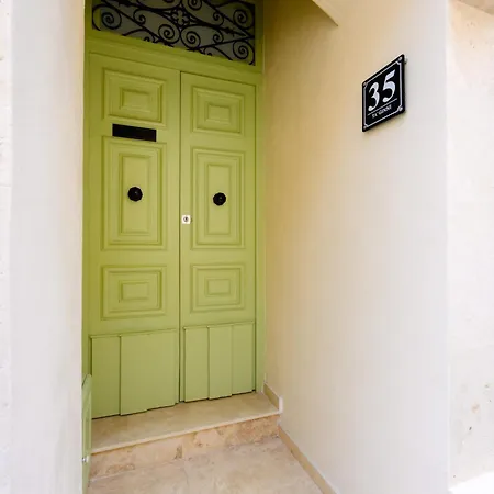 Bedroom בית אירוח